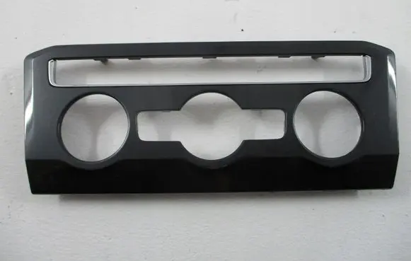 Volkswagen Tiguan Other interior part 5NB820073A