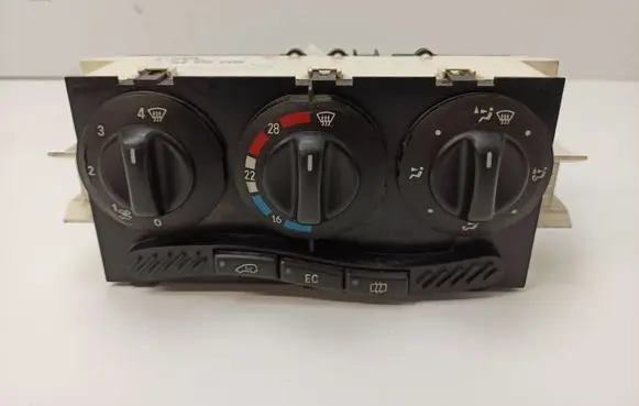 Mercedes-Benz A W168 Climate control unit 1688300485
