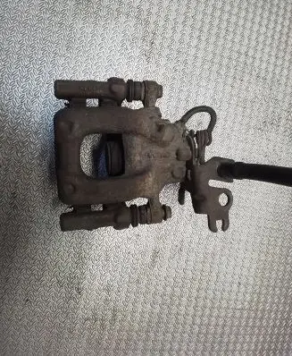 Volkswagen Caddy Rear brake caliper