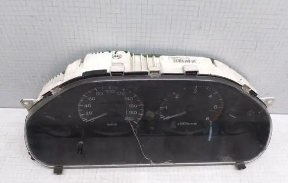 Mitsubishi Galant Speedometer (instrument cluster) MB918449 1573401965