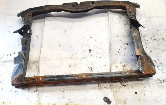 Skoda Octavia Mk2 (1Z) Radiator support slam panel