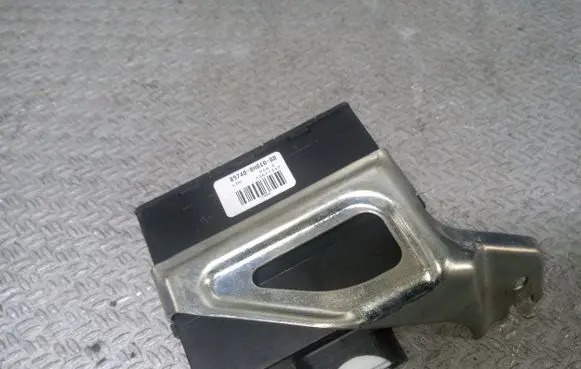 Peugeot 107 Comfort/convenience module 897400H01000