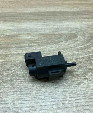 BMW 5 E60 E61 Turbo solenoid valve 1742712 72234100