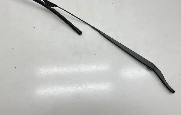 Renault Megane III Windshield/front glass wiper blade 