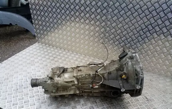 Manual 6 speed gearbox