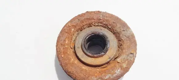Mitsubishi Colt Coil spring mount 