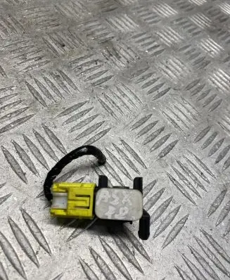 Mitsubishi ASX Airbag deployment crash/impact sensor 8651A117