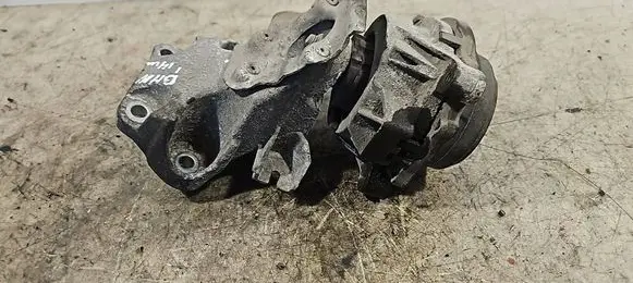 BMW 1 F20 F21 Engine mount bracket 685425101 22116788807