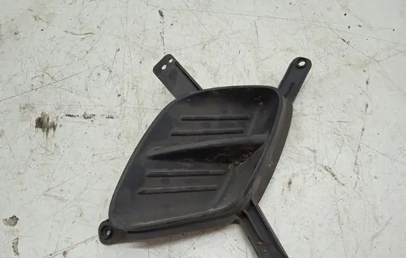 KIA Venga Front bumper lower grill 865171P000