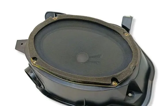 Mitsubishi 3000 GT Parcel shelf speaker MR142015RH