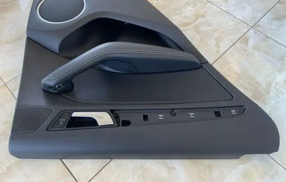 Audi Q5 SQ5 Rear door card panel trim 8R0867305B 8R0867305