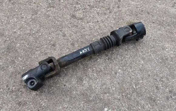 Jeep Cherokee III KJ Steering column universal joint 