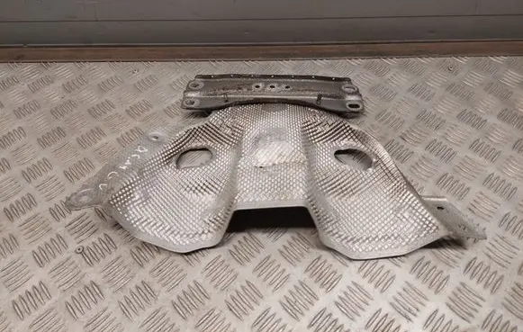 Audi Q5 SQ5 Exhaust heat shield 8R0521443E