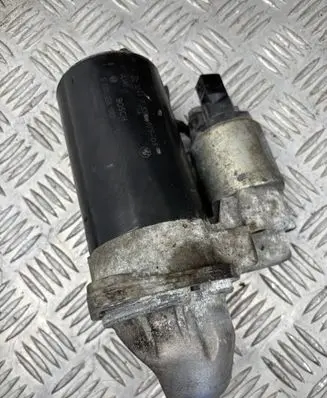 BMW 1 E81 E87 Starter motor 7550975 0001138002