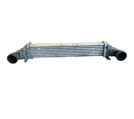 Mercedes-Benz E W211 Intercooler radiator A2115001102