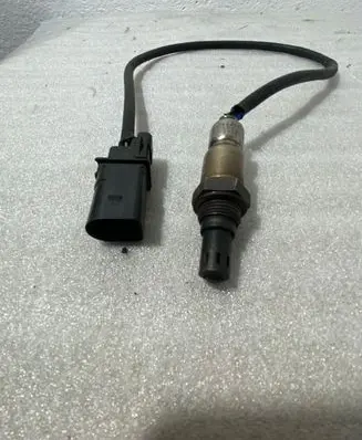 Volkswagen Tiguan Lambda probe sensor 03L906262