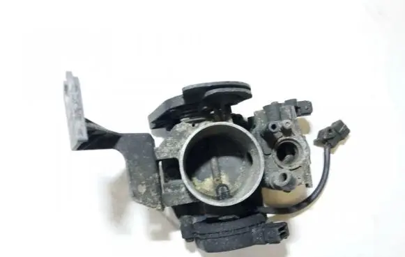 Fiat Ulysse Throttle valve