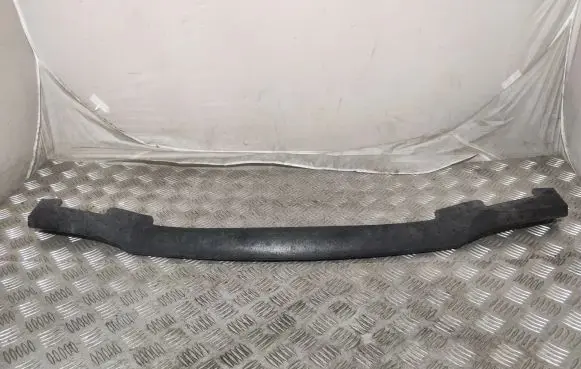 Front bumper foam support bar