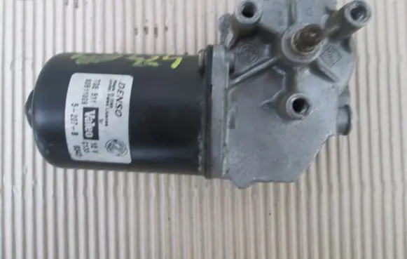 Fiat Stilo Front wiper linkage and motor