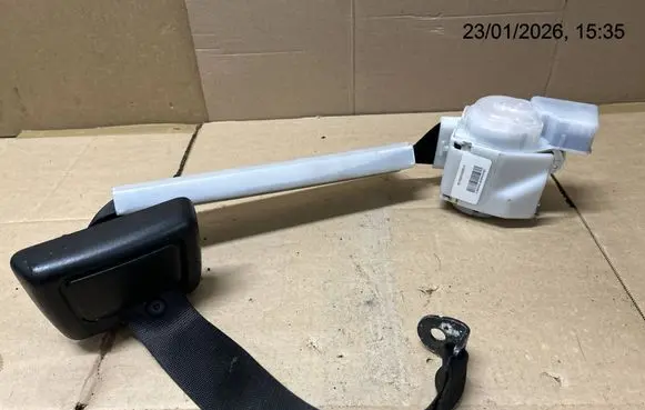 Mercedes-Benz GLS X166 Rear seatbelt A1668600486 1668600486