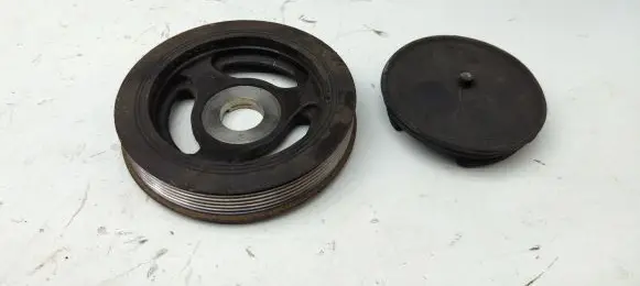 Volvo V40 Crankshaft pulley E110124A