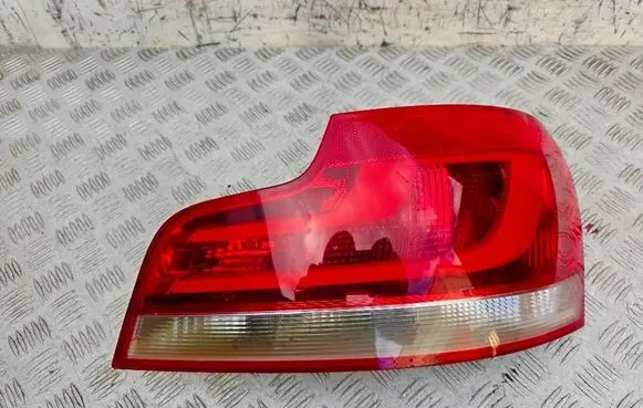 BMW 1 E82 E88 Rear/tail lights 17907202