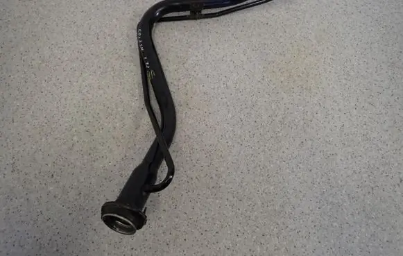 Suzuki Splash Fuel tank filler neck pipe 
