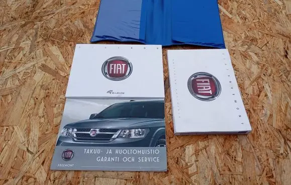 Fiat Freemont Owners service history hand book 