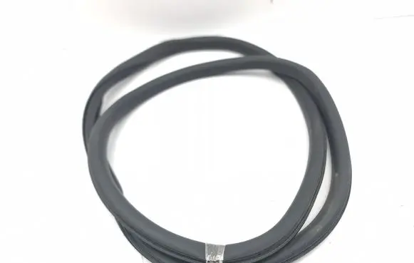 Opel Astra L Rear door rubber seal (on body) 