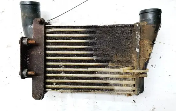 Audi A4 S4 B5 8D Intercooler radiator 058145805c