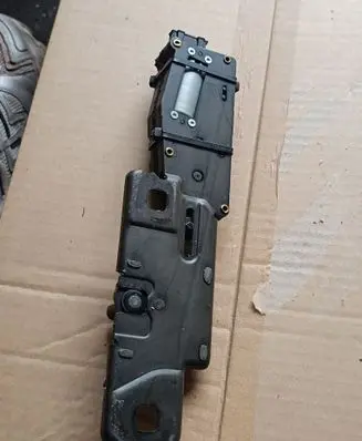 Audi Q7 4L Tailgate/trunk/boot lift motor 4F9827383E