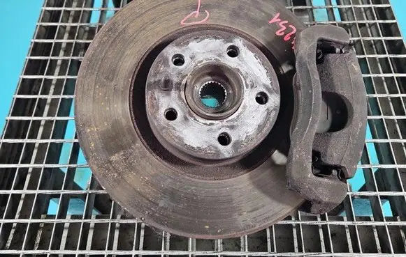 Opel Combo D Front wheel hub spindle knuckle IMPRK1444231