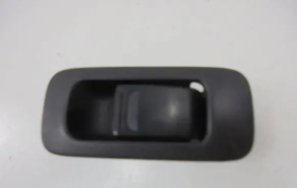 Suzuki Liana Electric window control switch 37995-75F0