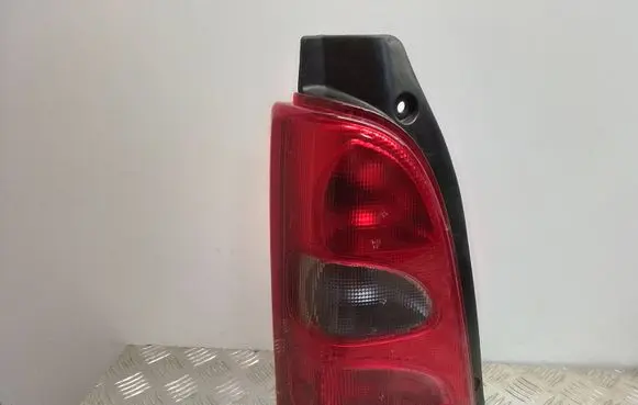 Suzuki Wagon R+ Rear/tail lights