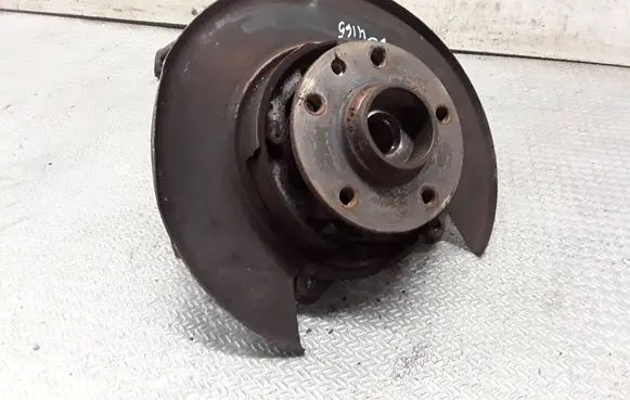 Volkswagen Touareg I Rear wheel hub spindle/knuckle 