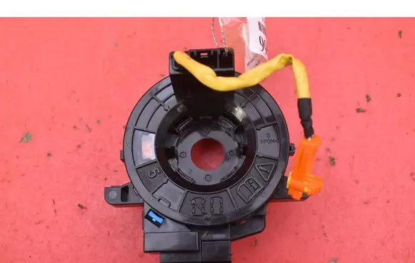 Toyota Auris 150 Airbag slip ring squib (SRS ring) 