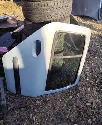 Renault Clio II Rear door 