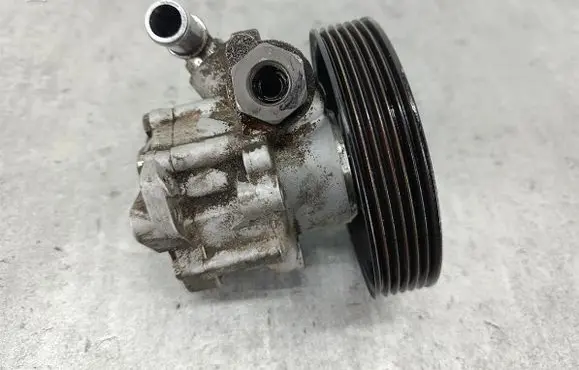 Alfa Romeo 159 Power steering pump