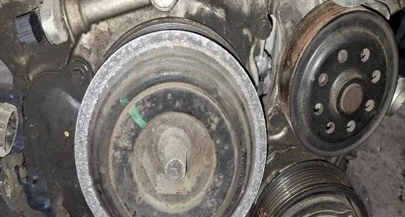 Honda Civic IX Crankshaft pulley