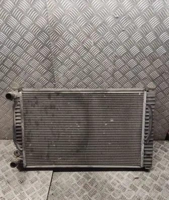 Audi A6 S6 C5 4B Coolant radiator