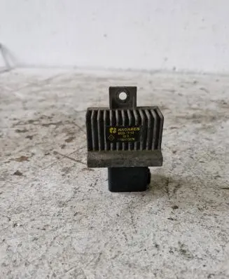 Volvo S40, V40 Glow plug pre-heat relay 7700115078 BED712