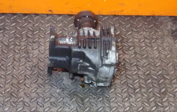 Volvo XC90 Gearbox transfer box case P31256171 17MB29