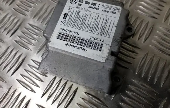 Volkswagen Golf V Airbag control unit/module