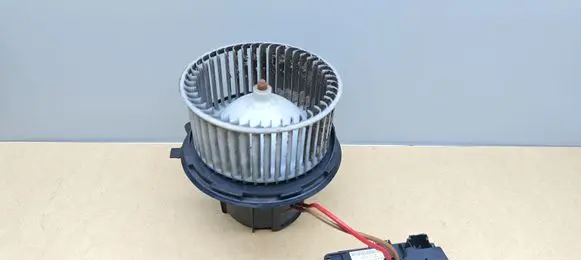 Mercedes-Benz C W204 Heater fan/blower V7771001