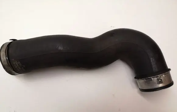 Mercedes-Benz R W251 Intercooler hose/pipe A2515280382