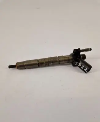 BMW 5 F10 F11 Fuel injector 780542803