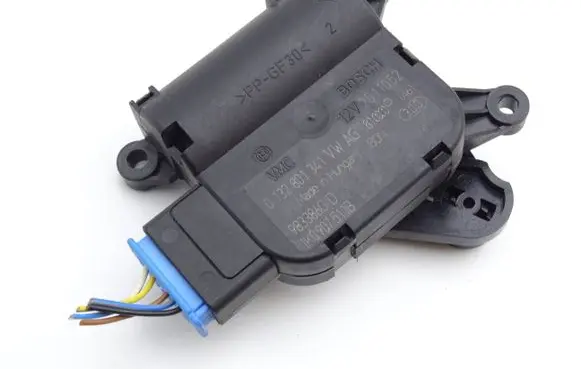 Volkswagen Golf V Air flap motor/actuator 1K0907511B 0132801341
