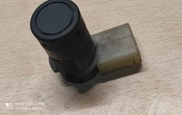 Audi A8 S8 D2 4D Parking PDC sensor 4B0919275E