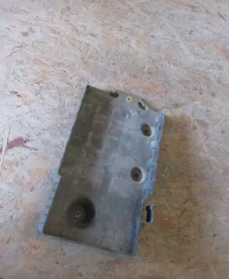 Mercedes-Benz GLC C253 Battery tray 31301934