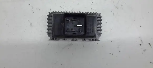 Glow plug pre-heat relay